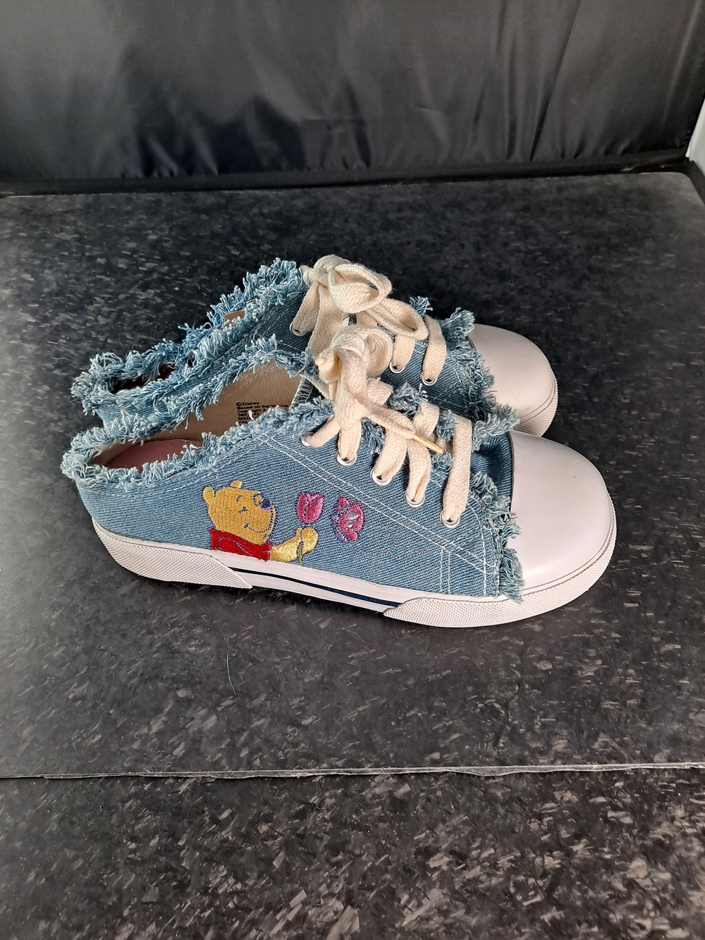 VINTAGE 1990s DISNEY Denim Slip-On Sneakers with Winnie the Pooh Embroidery - Picture 4 of 11